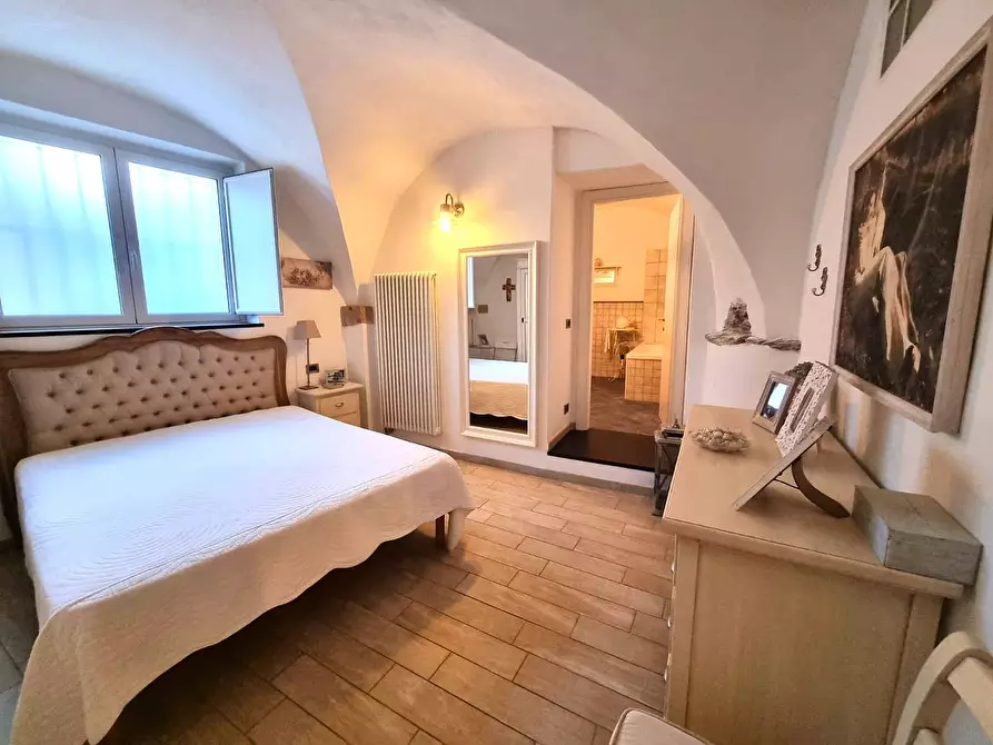 Immagine 20 di Appartamento in vendita  in Via San Giacomo a Orco Feglino