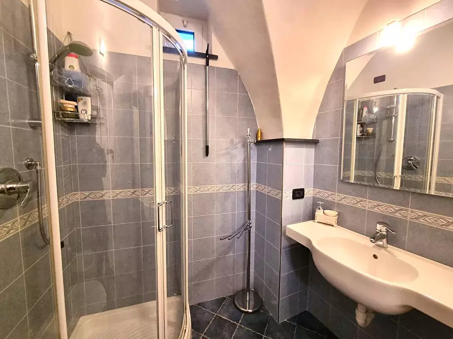 Immagine 14 di Appartamento in vendita  in Via San Giacomo a Orco Feglino