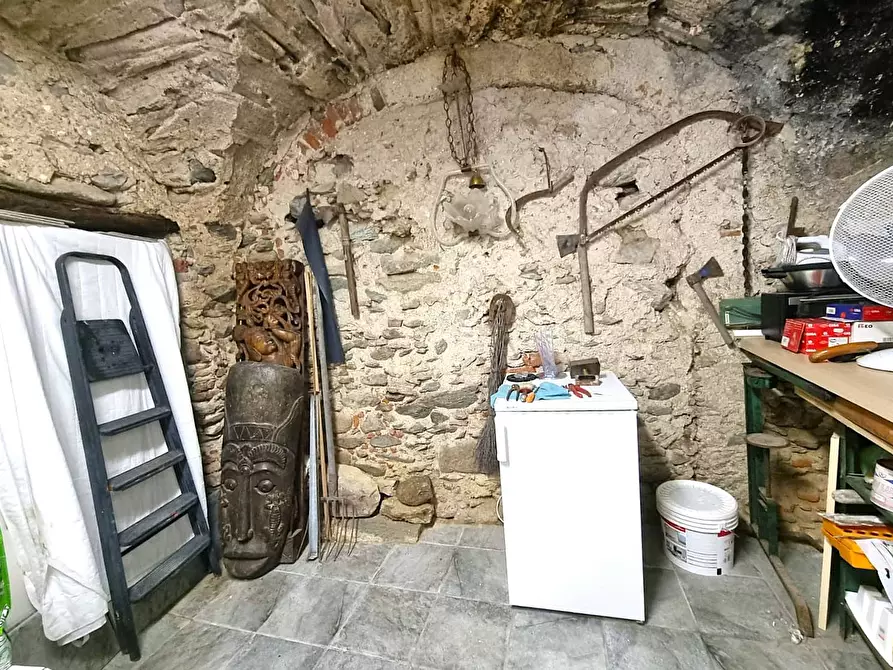 Immagine 17 di Appartamento in vendita  in Via Vecchia a Calice Ligure