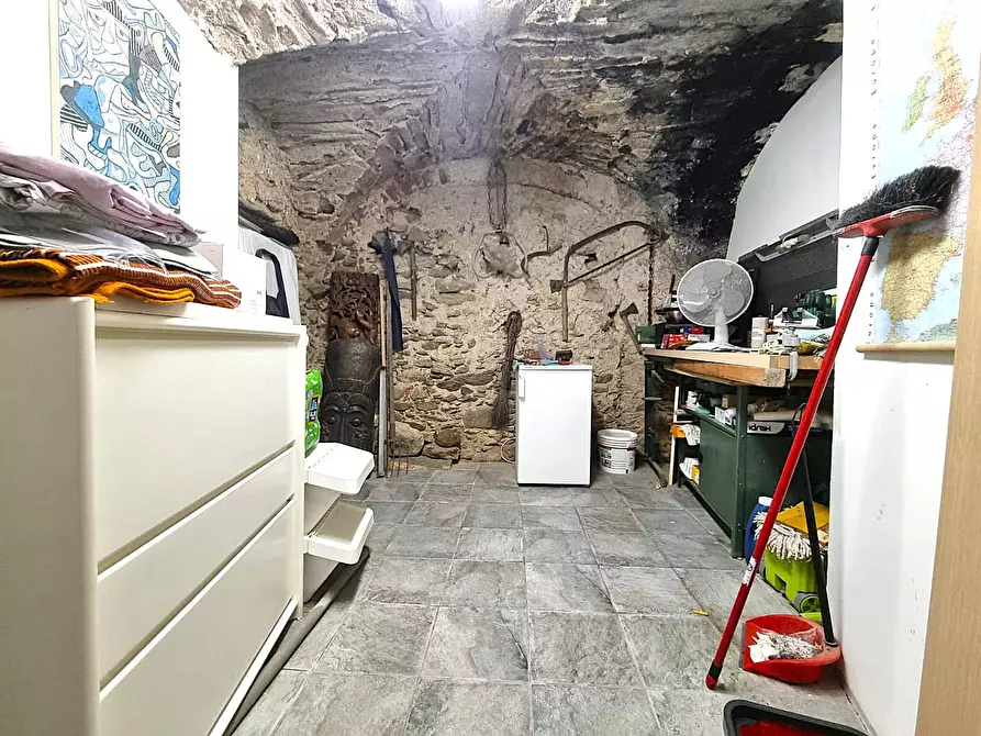 Immagine 18 di Appartamento in vendita  in Via Vecchia a Calice Ligure