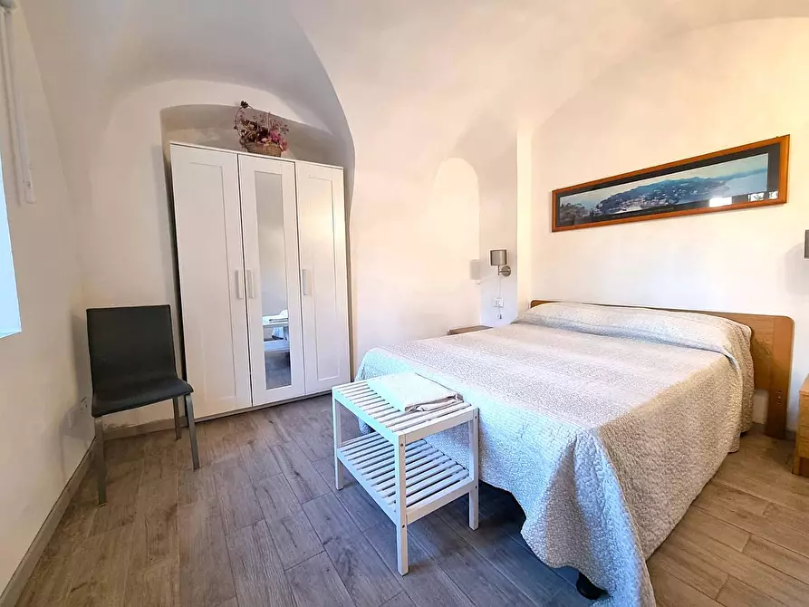 Immagine 9 di Appartamento in vendita  in Via Vecchia a Calice Ligure