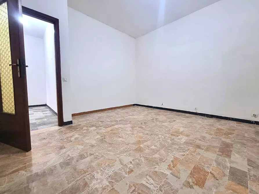 Immagine 13 di Appartamento in vendita  in Via Silvio Pellico a Orco Feglino