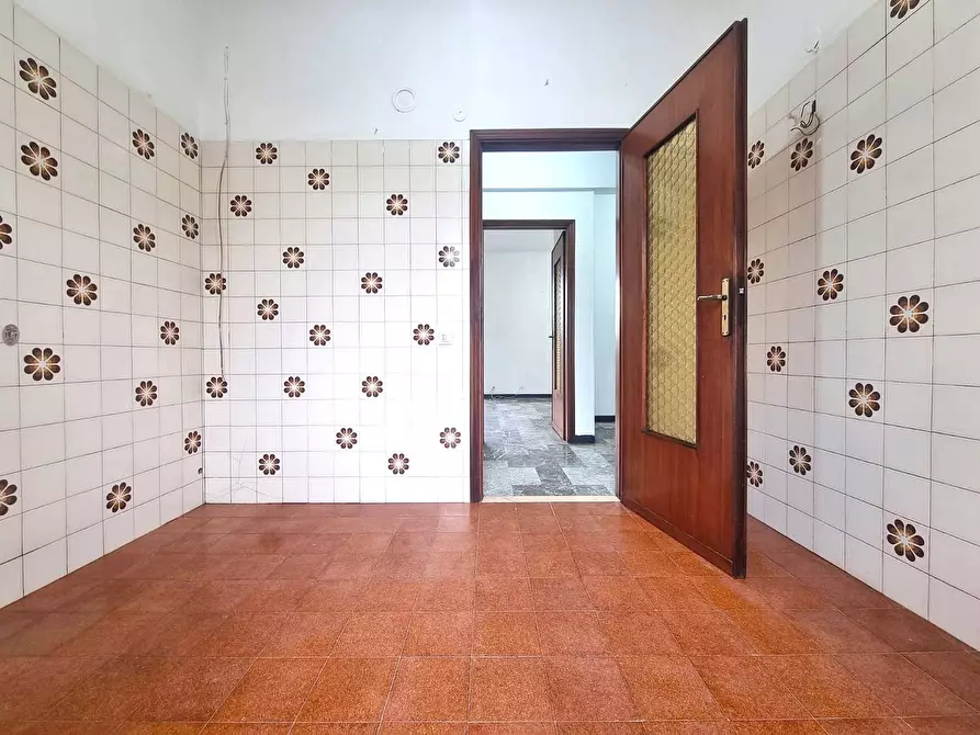 Immagine 6 di Appartamento in vendita  in Via Silvio Pellico a Orco Feglino