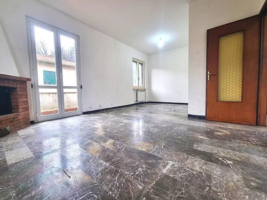 Immagine 1 di Appartamento in vendita  in Via Silvio Pellico a Orco Feglino