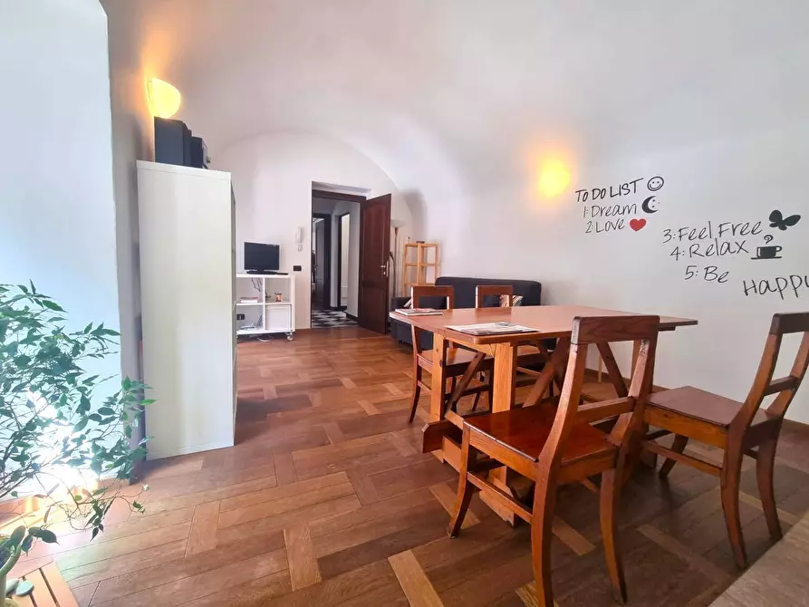 Immagine 3 di Appartamento in vendita  in Piazza Porta Testa a Finale Ligure