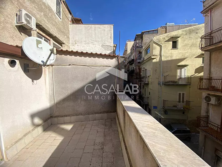 Immagine 11 di Appartamento in vendita  in VIA SARMENTO a Carini