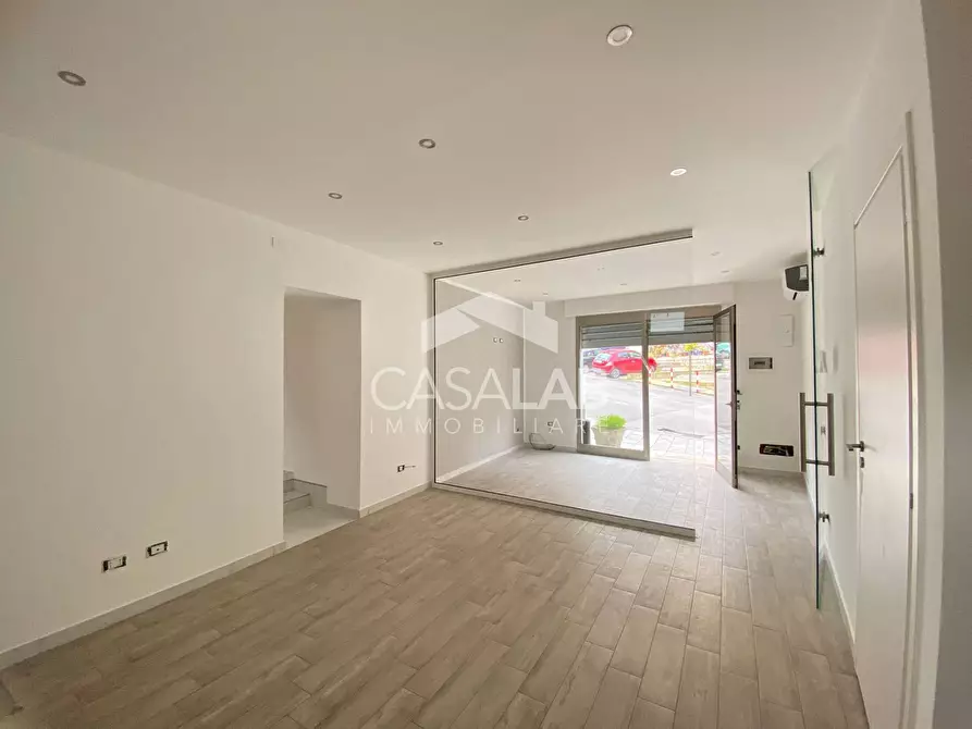 Immagine 2 di Appartamento in vendita  in Via Garibaldi a Carini