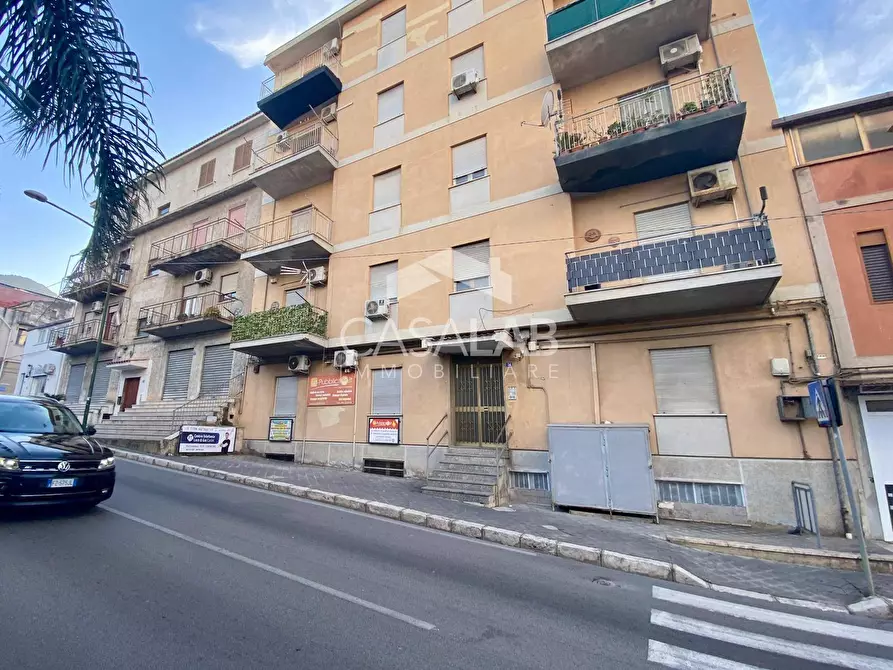 Immagine 1 di Appartamento in vendita  in Corso Italia a Carini