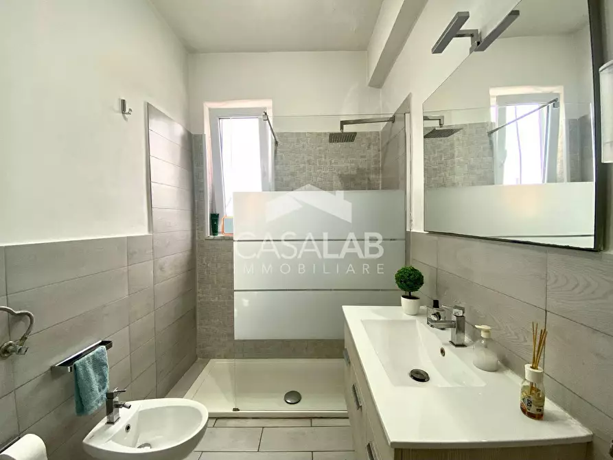 Immagine 12 di Appartamento in vendita  in Via Trento a Carini