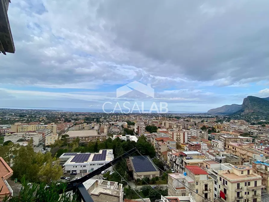 Immagine 7 di Appartamento in vendita  in Via Trento a Carini