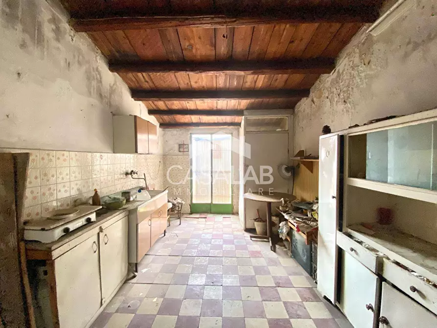 Immagine 5 di Appartamento in vendita  in Via Gargagliano a Carini