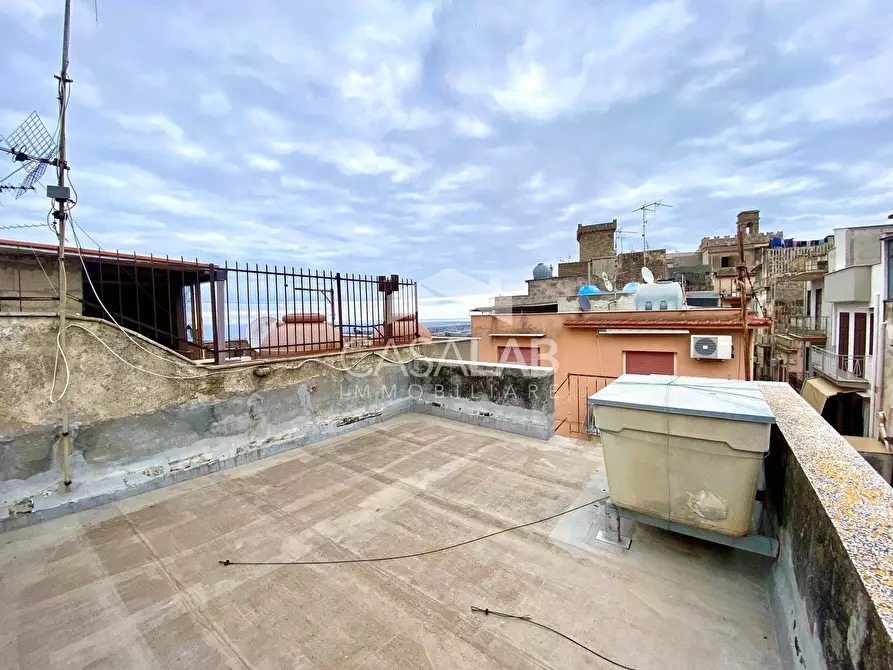 Immagine 2 di Appartamento in vendita  in Via San Giuseppe a Carini