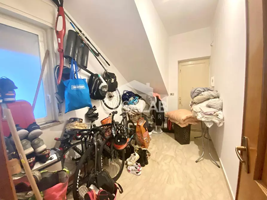 Immagine 11 di Appartamento in vendita  in via leopardi a Carini