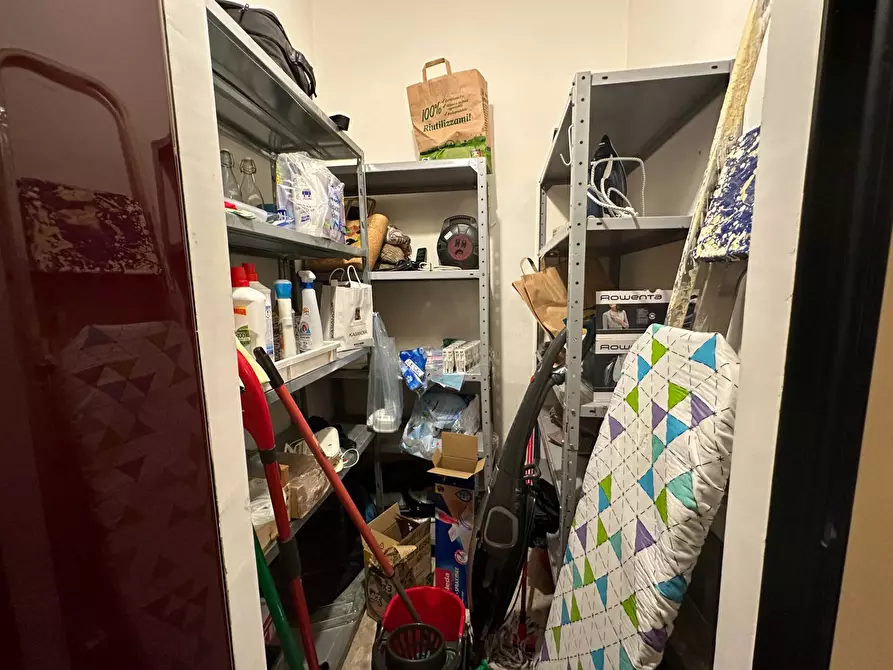 Immagine 25 di Appartamento in vendita  in Piazzale Della Castellina a Ferrara