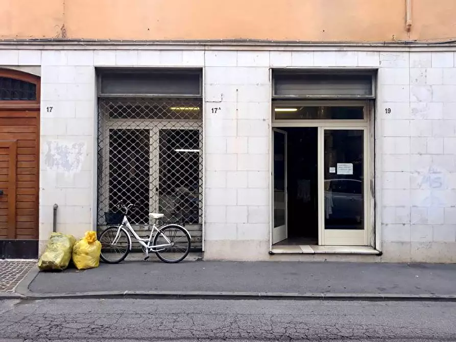 Immagine 27 di Attività commerciale in vendita  in Via De' Romei a Ferrara