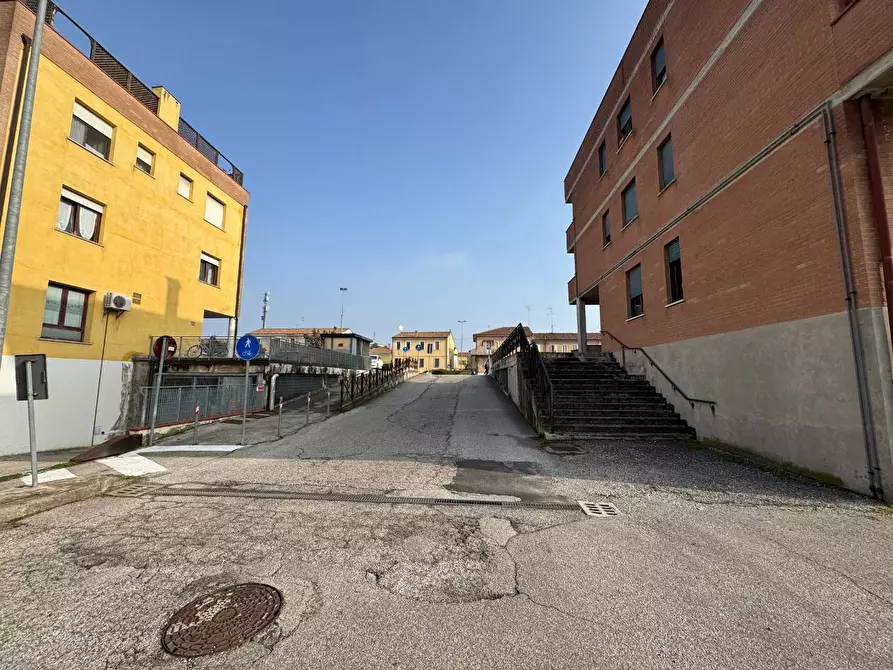 Immagine 20 di Box auto in vendita  in Via Giuseppe Fabbri a Ferrara