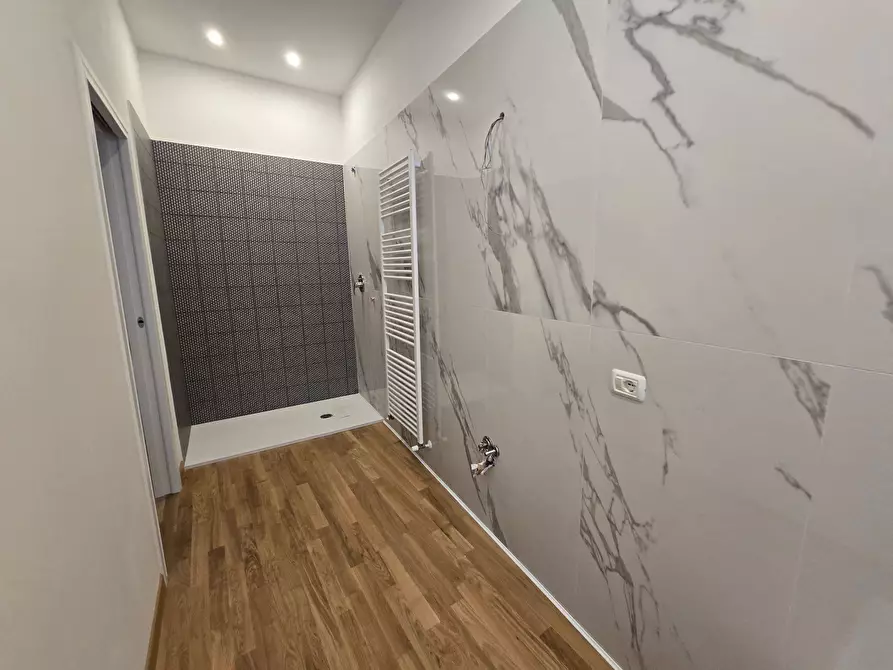 Immagine 20 di Appartamento in affitto  in Via Contrari a Ferrara