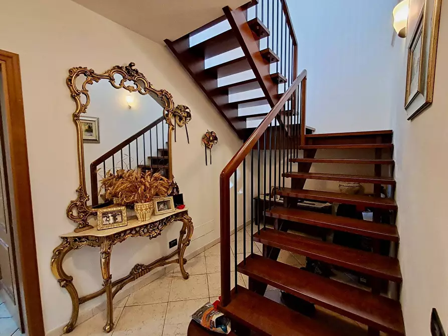 Immagine 15 di Villa in vendita  in Via Acquedotto a Ferrara