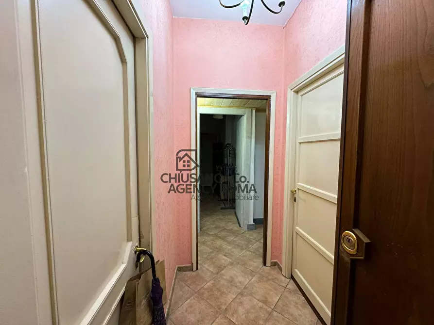 Immagine 4 di Appartamento in vendita  in Via Caio Sulpicio a Roma