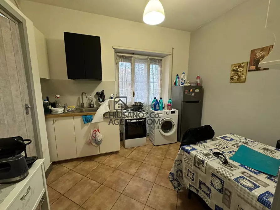 Immagine 5 di Appartamento in vendita  in Via Caio Sulpicio a Roma