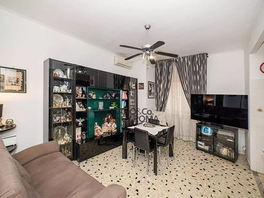 Immagine 20 di Appartamento in vendita  in Via Mesopotamia a Roma