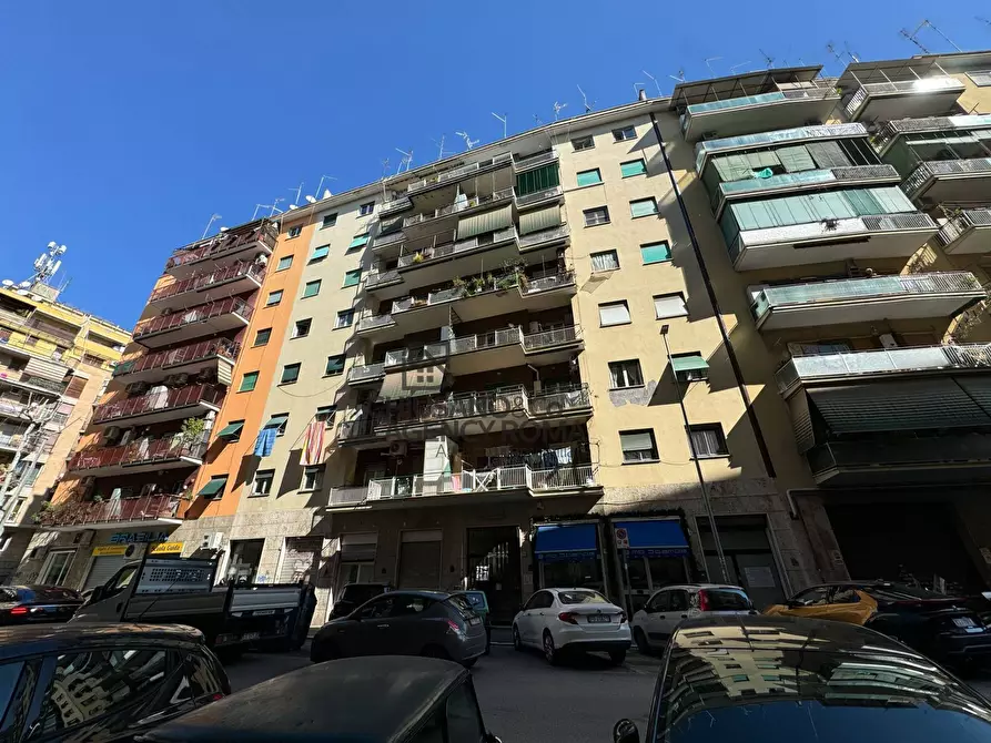 Immagine 22 di Appartamento in vendita  in Via Asinari Di San Marzano a Roma