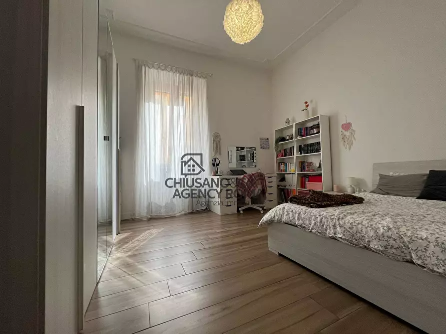 Immagine 28 di Appartamento in vendita  in Via Albalonga a Roma