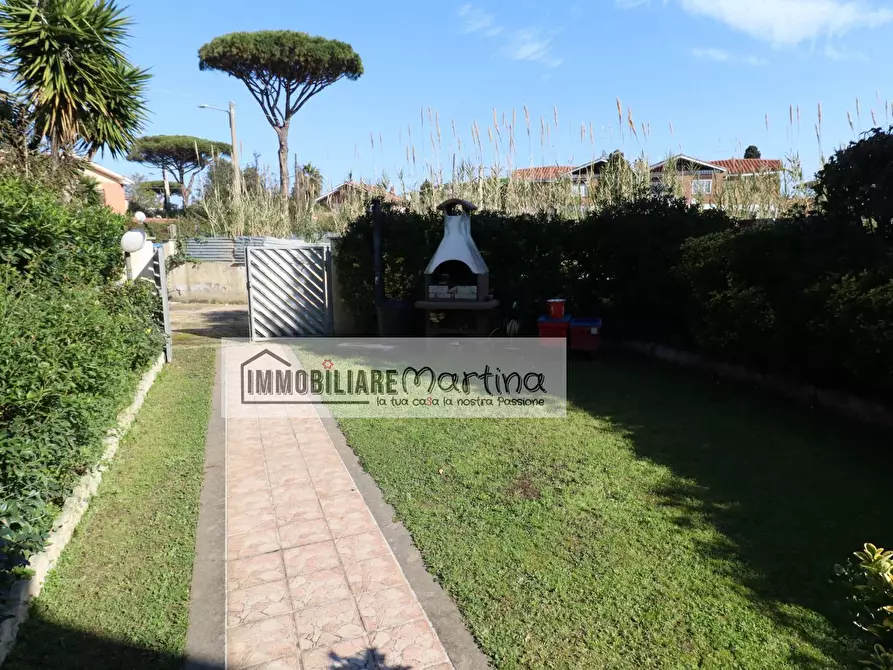 Immagine 26 di Appartamento in vendita  in Viale Elisabetta a Anzio