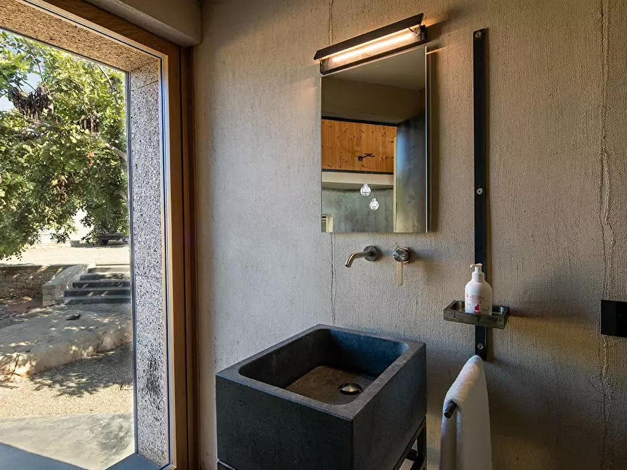 Immagine 30 di Villa in vendita  in C.da Coste Verdi a Scicli