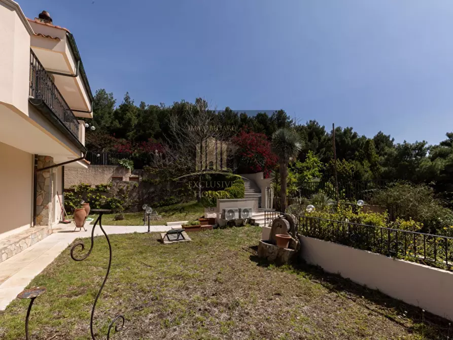 Immagine 9 di Villa in vendita  a Messina