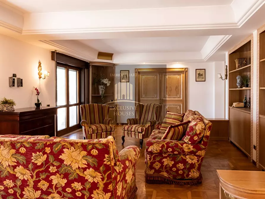 Immagine 20 di Villa in vendita  a Messina