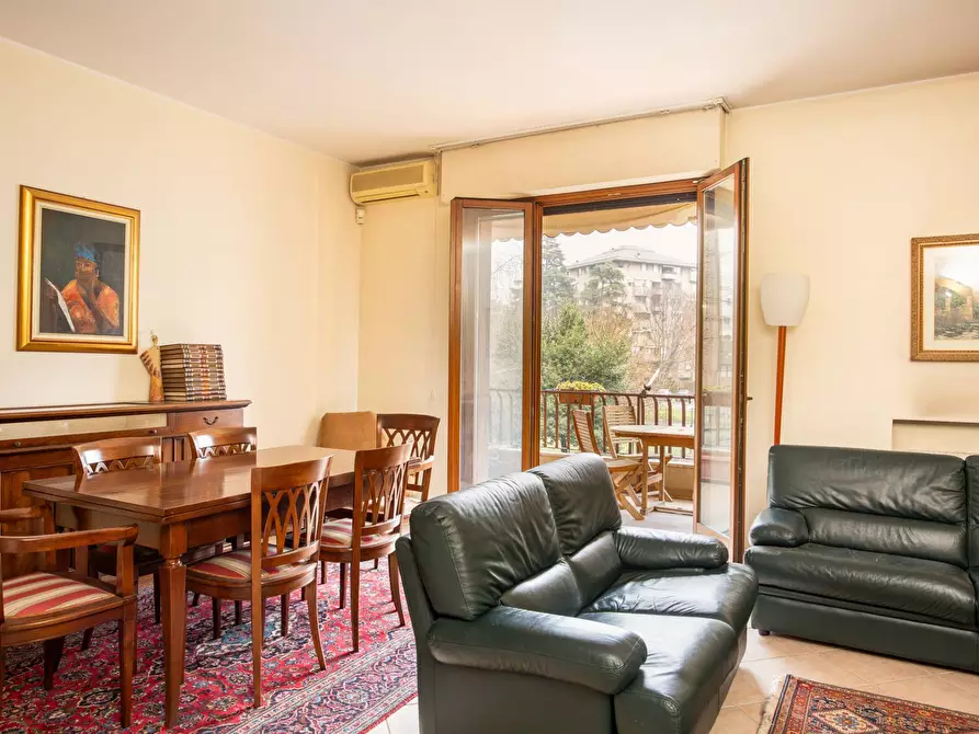 Immagine 21 di Appartamento in vendita  in Via Val Imagna a Monza