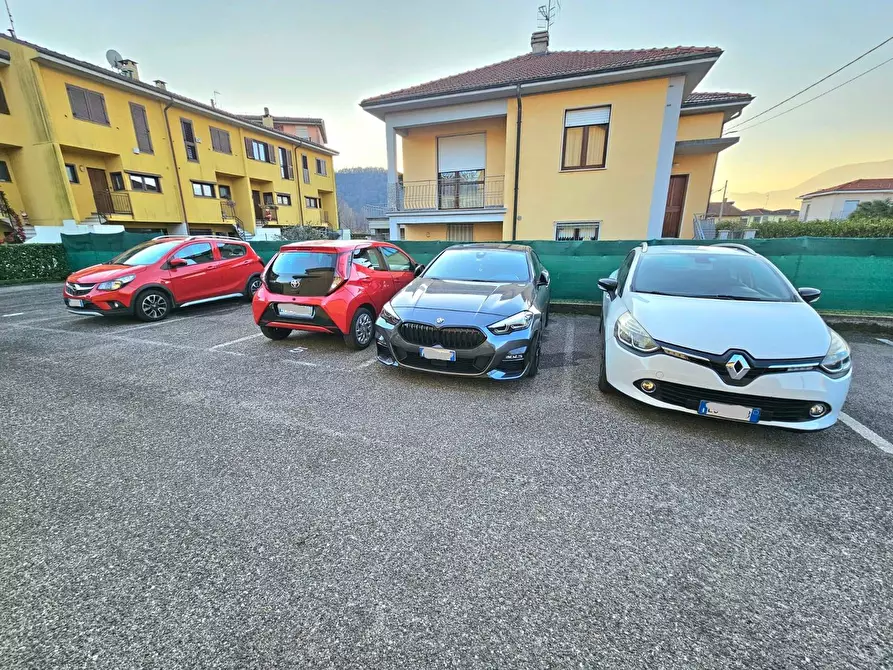 Immagine 22 di Villetta a schiera in vendita  in Via Della Roggia a Luino