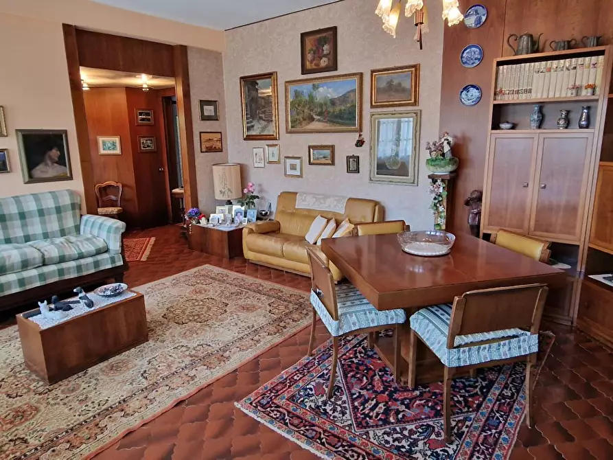 Immagine 20 di Casa indipendente in vendita  in Via Pacinotti a Besozzo