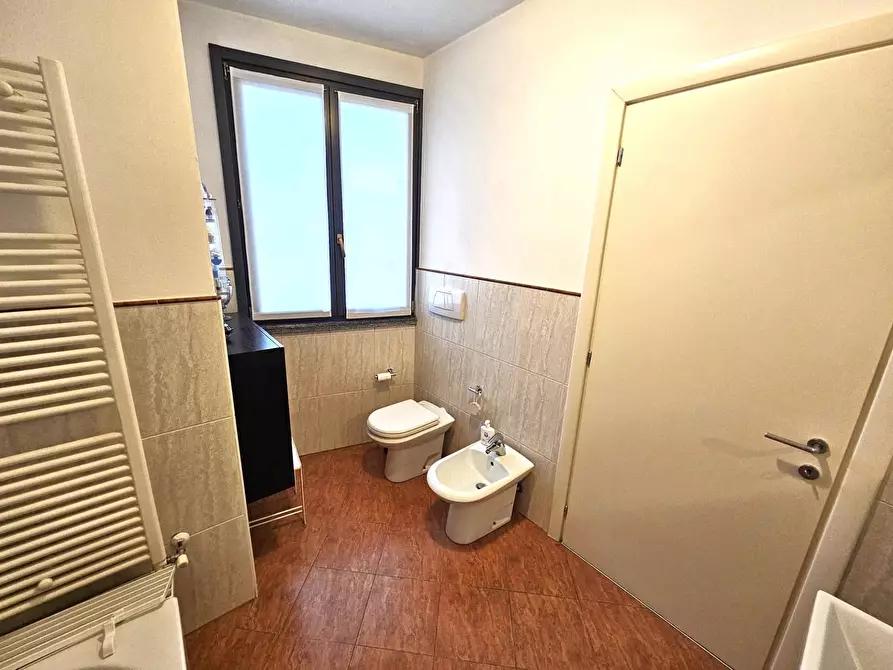 Immagine 26 di Appartamento in vendita  in Via Gioachino Rossini a Luino