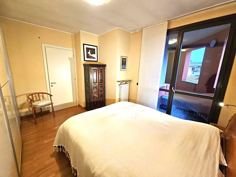 Immagine 17 di Appartamento in vendita  in Via Gioachino Rossini a Luino