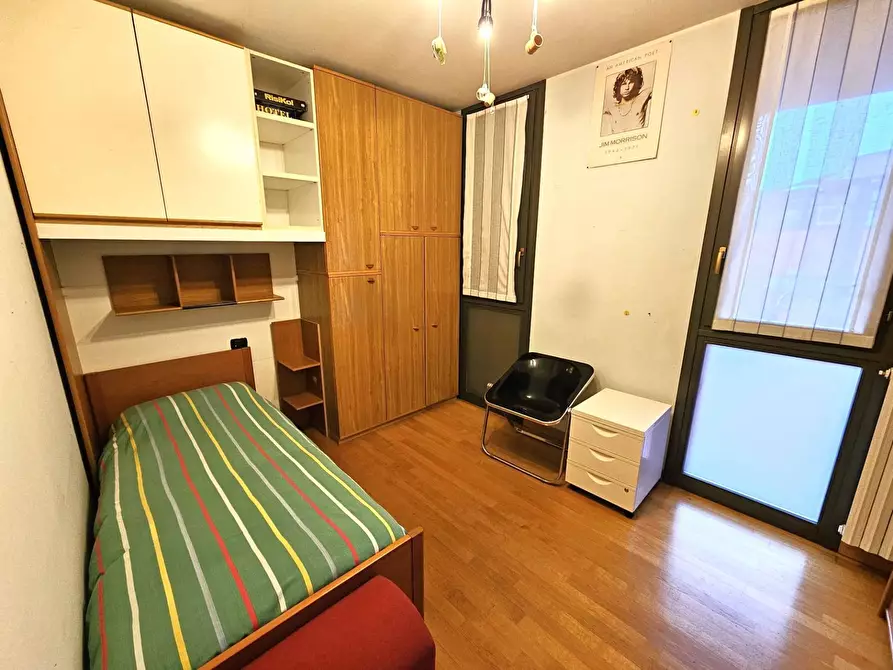 Immagine 27 di Appartamento in vendita  in Via Gioachino Rossini a Luino