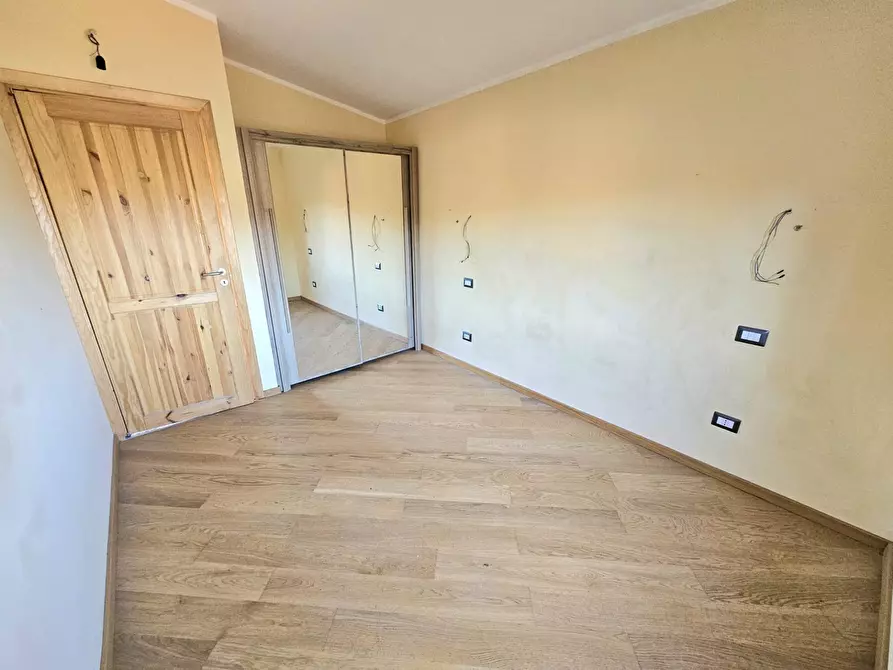 Immagine 20 di Villa in vendita  in Via Milano a Leggiuno