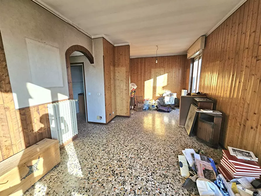 Immagine 29 di Villa in vendita  in Via Milano a Leggiuno
