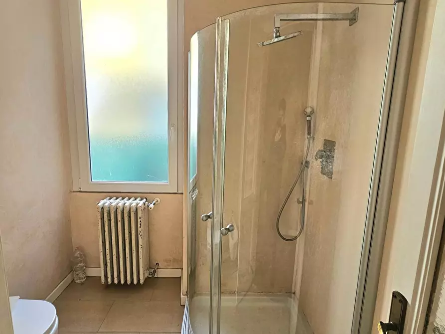 Immagine 23 di Villa in vendita  in Via Cesare Battisti a Cittiglio