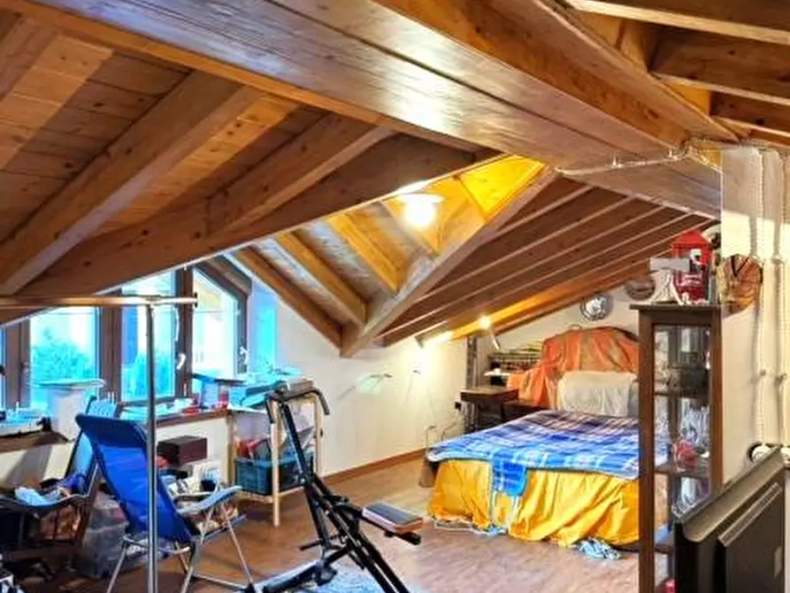 Immagine 23 di Casa indipendente in vendita  in Via Giorgetti a Brissago-Valtravaglia