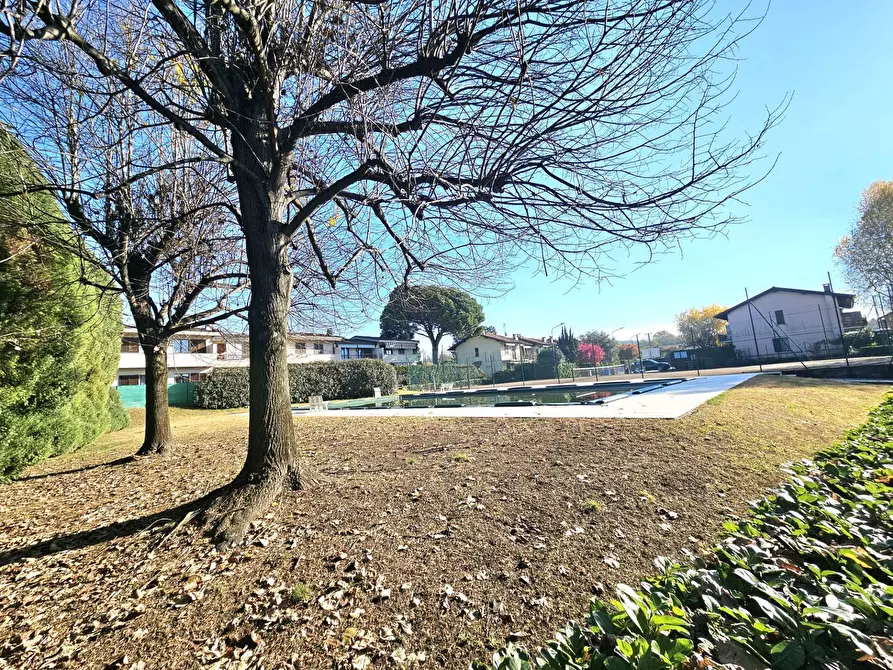 Immagine 26 di Appartamento in vendita  in Via XXV Aprile a Monvalle