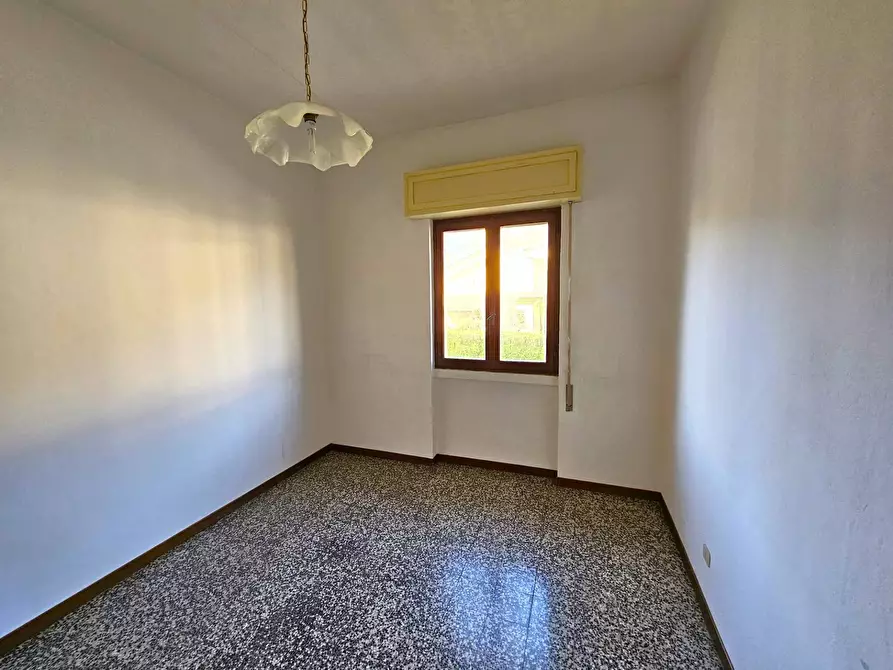 Immagine 26 di Casa indipendente in vendita  in Via Radaelli a Laveno-Mombello