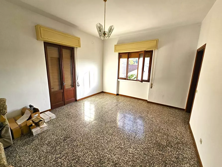 Immagine 27 di Casa indipendente in vendita  in Via Radaelli a Laveno-Mombello