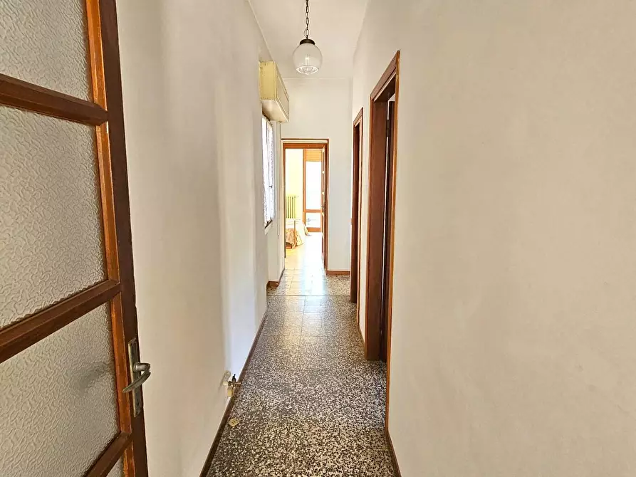 Immagine 29 di Casa indipendente in vendita  in Via Radaelli a Laveno-Mombello