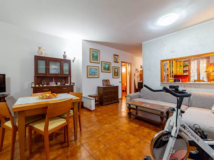 Immagine 27 di Villa in vendita  in Via Guglielmo Marconi a Besozzo