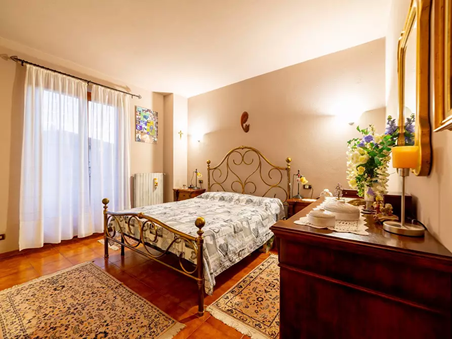 Immagine 28 di Villa in vendita  in Via Guglielmo Marconi a Besozzo