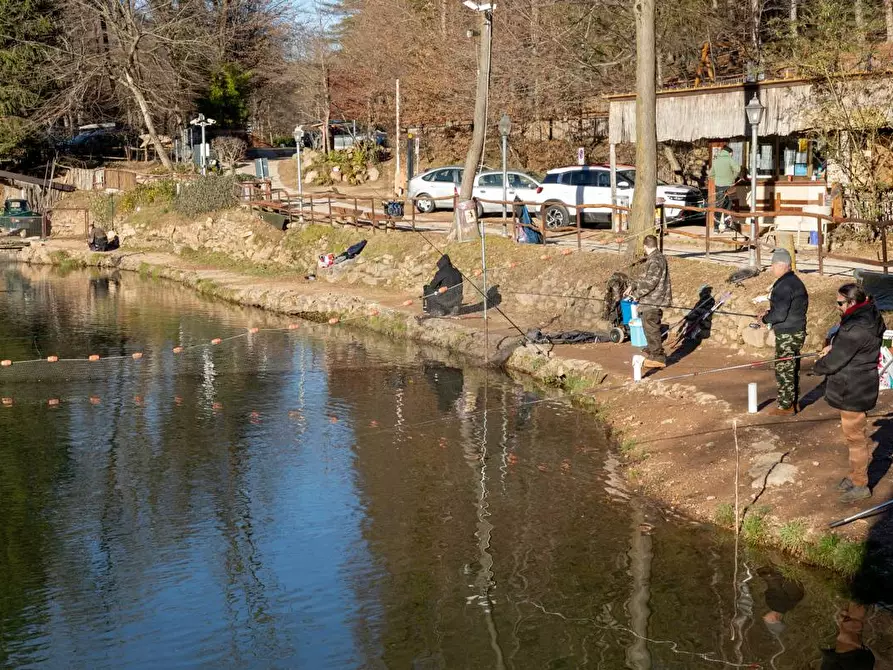 Immagine 25 di Attività commerciale in vendita  in Via Valganna a Valganna