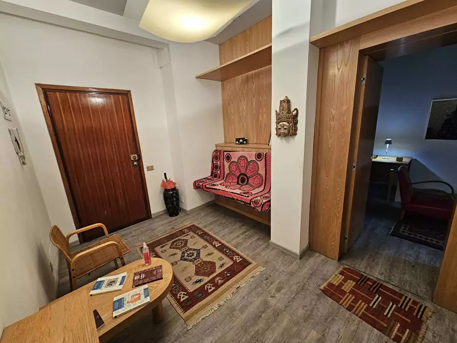 Immagine 2 di Capannone industriale in vendita  in Via Labiena a Laveno-Mombello