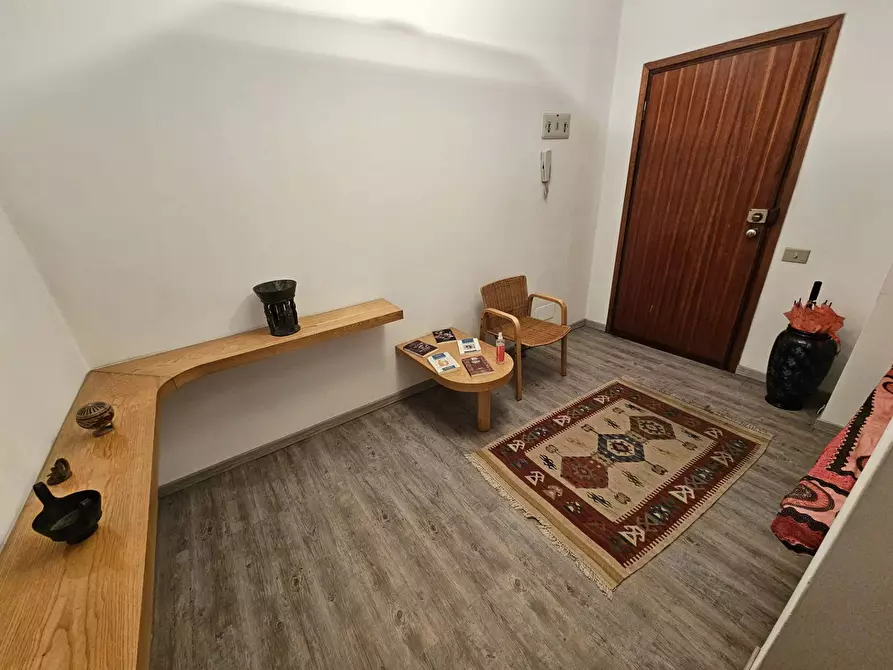 Immagine 4 di Capannone industriale in vendita  in Via Labiena a Laveno-Mombello